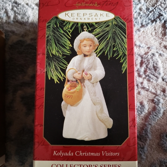 Hallmark ornaments - Picture 7 of 8